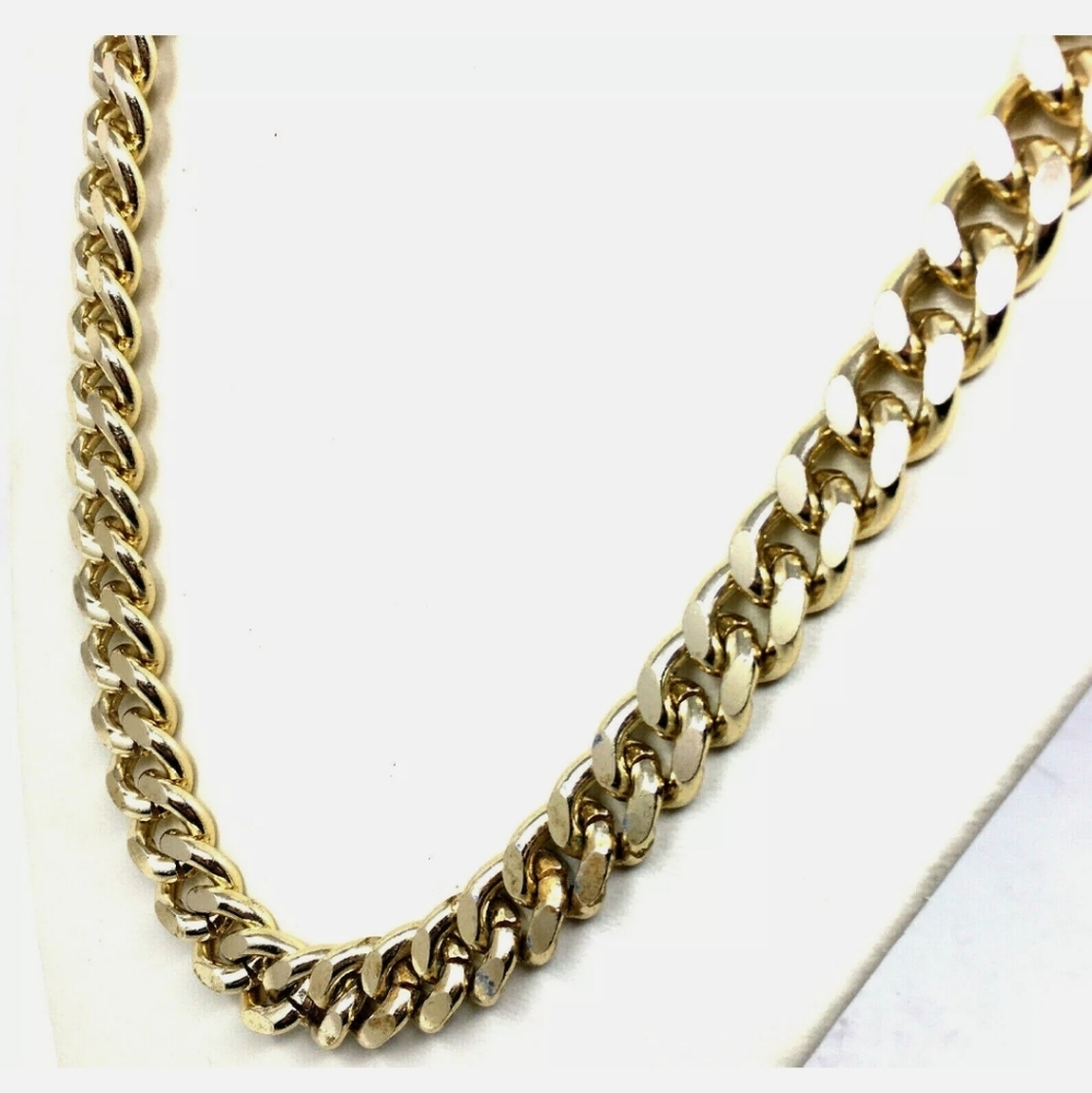 Vtg Lightweight Curb Link Statement Necklace 26"